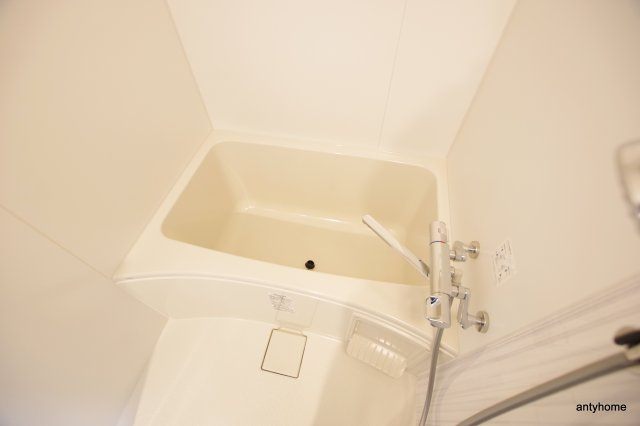 S-RESIDENCE西長堀　仲介手数料無料の浴室