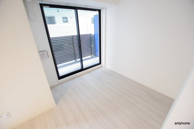 S-RESIDENCE西長堀　仲介手数料無料の洋室