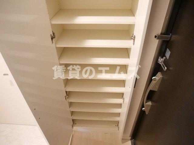 【玄関】 | アルティメゾン博多
