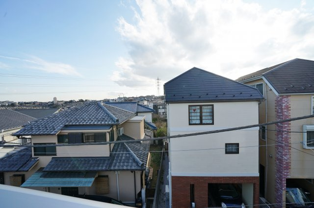 【横浜市西区東久保町31-8新築戸建てC号棟】（富士見台小学校・岩井原中学校）の展望