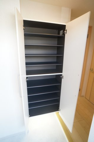 パークサイド宝塚の玄関