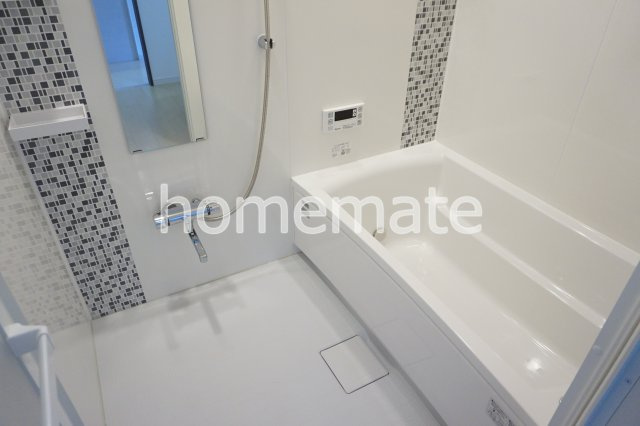 熊本市東区小山１丁目のアパートの浴室