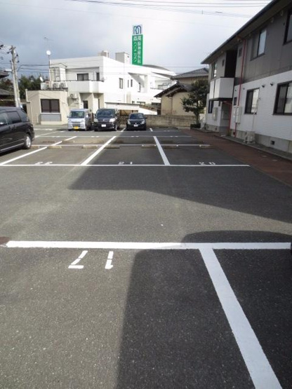 【駐車場】 | リヴィエール志免