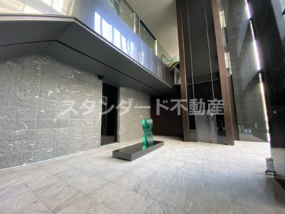 【エントランス】 | ザ・パークハウス中之島タワー