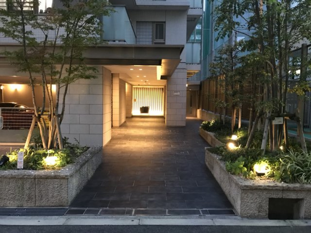 【エントランス】