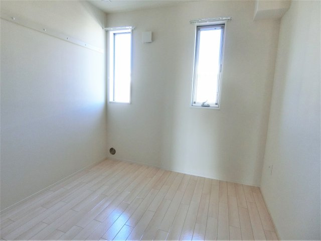 レインボーマウンテンⅡの洋室