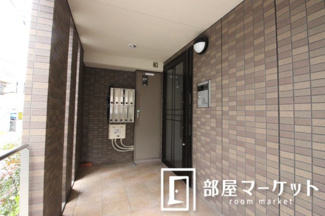 【エントランス】