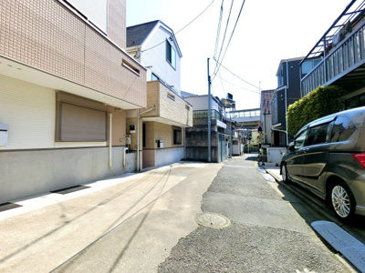 【前面道路含む現地写真】 | 板橋区大原町中古一戸建て