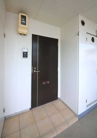 バローネＴの玄関