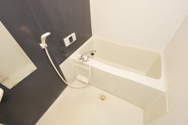 ウィステリア篠崎の浴室