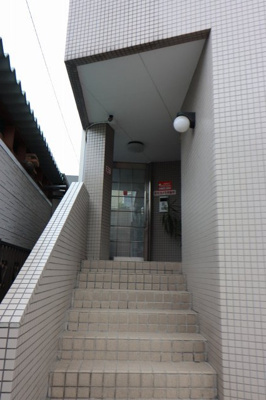 【エントランス】 | ミドルヴィレッジ