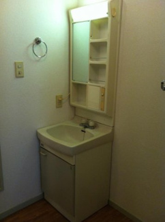  | ラフォーレB棟