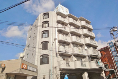 【外観】 | 東陽レンタカービル | 初期費用の分割可能。現地待ち合わせ、夜間の見学も可能です。