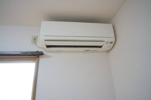 【設備】 | コーポラベンダー | 空調設備
