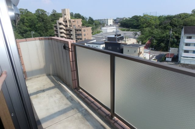 パークサイド雁宿1号館のバルコニー