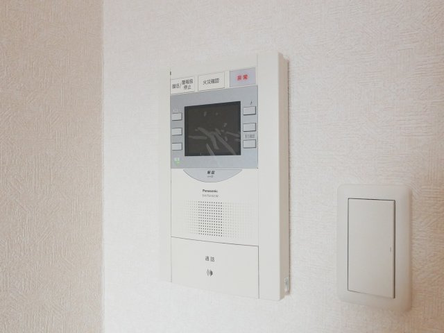 サヴォイオーサーズプレイス　11階のセキュリティ|別号室のものです。現状優先になります。