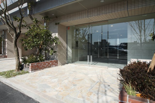 サヴォイオーサーズプレイス　11階のエントランス