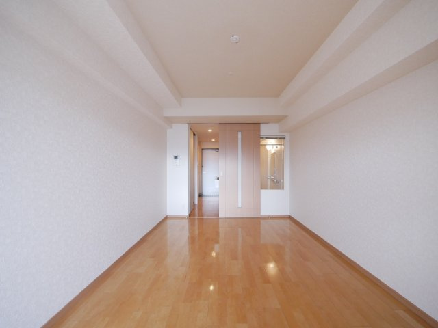 サヴォイオーサーズプレイス　11階の居間・リビング|別号室のものです。現状優先になります。