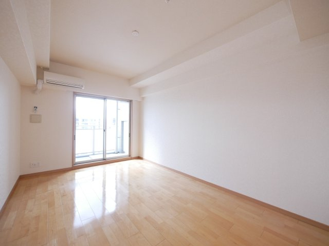 サヴォイオーサーズプレイス　11階の居間・リビング|別号室のものです。現状優先になります。