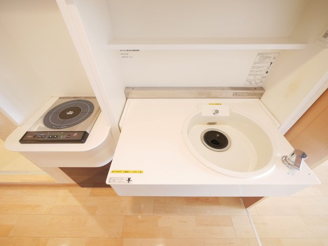 サヴォイオーサーズプレイス　11階のキッチン|別号室のものです。現状優先になります。