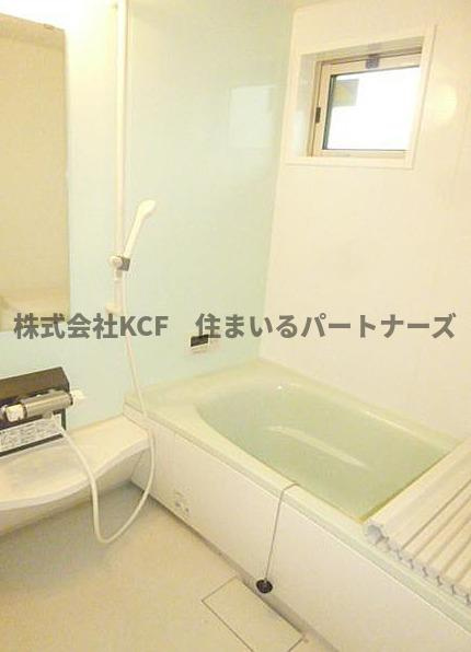 カーサマローンB棟の浴室