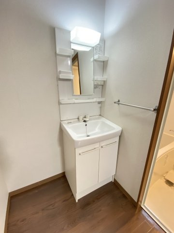 サンクレストの独立洗面台