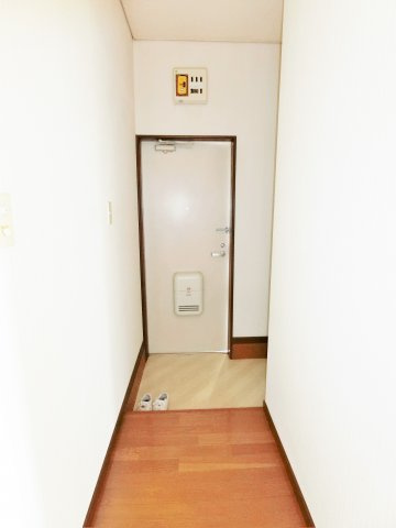 アンナムールの玄関