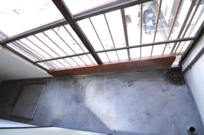 【バルコニー】 | 下沢マンション | お洗濯にも便利なバルコニー付き