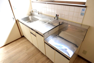 【キッチン】 | 下沢マンション | キッチンでお料理をお楽しみください