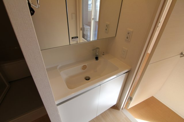 【独立洗面台】 | グランディール