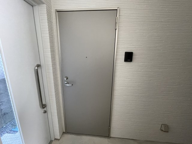 【玄関】 | パインズ立花