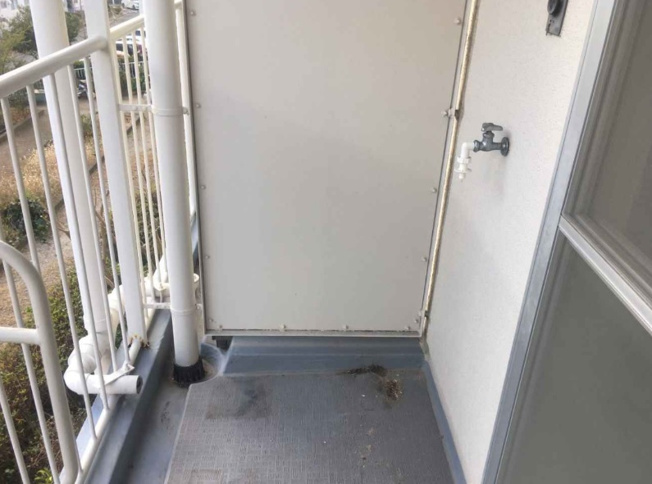 【バルコニー】 | 神陵台東住宅　４８号棟　収益