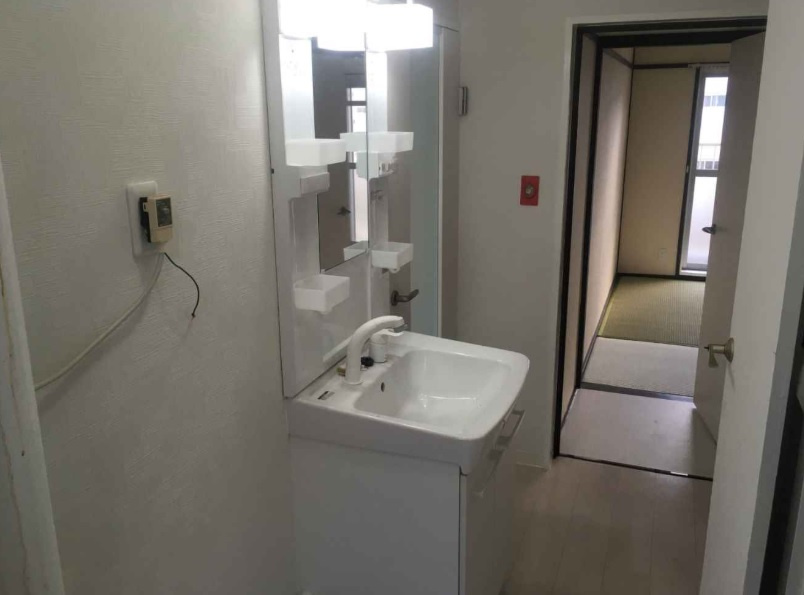 神陵台東住宅　４８号棟　収益の独立洗面台