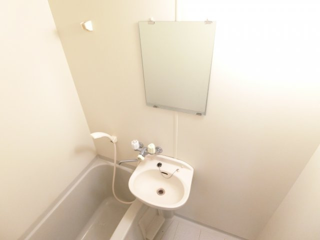 サンコークレアールの洗面所