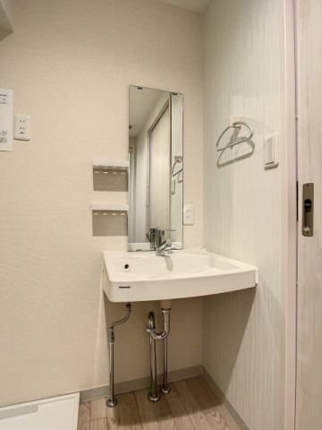 ヴィップ新宿御苑の独立洗面台|ヴィップ新宿御苑