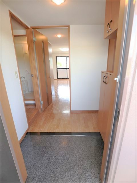 プリーマ・ヴィラⅠ番館の玄関