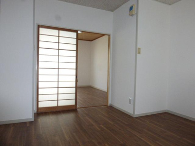 【居間・リビング】 | 鈴蘭ハイツ