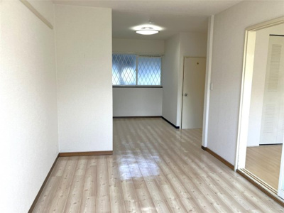 【居間・リビング】 | ウエストパレスヒエイ