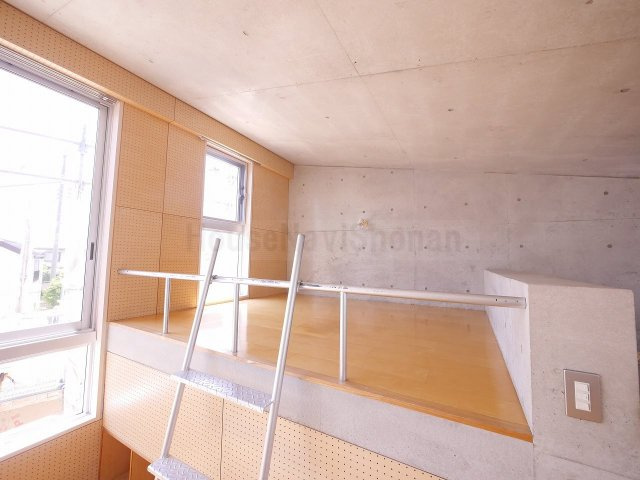 【洋室】 | グランドソレーユ | 室内写真は同タイプ別室の写真です。現況と異なる部分は現況優先となります。