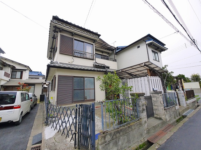 下三橋町戸建の外観|閑静・な住宅街です