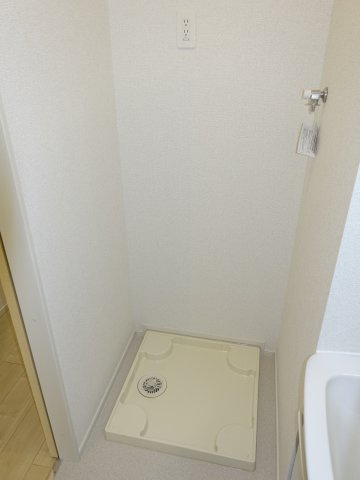 ラピス　ウィークスのその他|ラピス　ウィークス　室内洗濯機置場