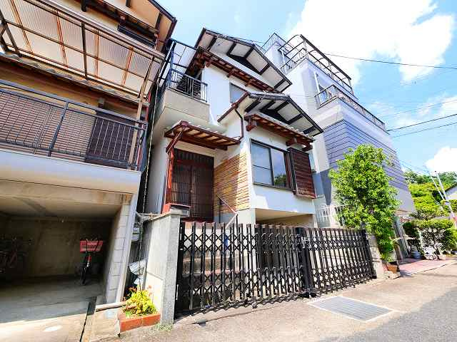 大和郡山市城北町戸建（城北町5-19）の外観