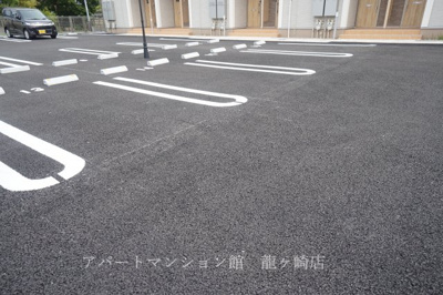 【駐車場】 | アンソレイエＡ
