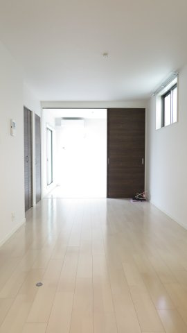 GRANDIR御崎1の居間・リビング
