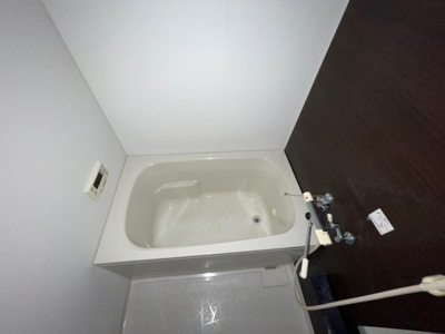 【浴室】 | Y's Lucao（ワイズルカオ）