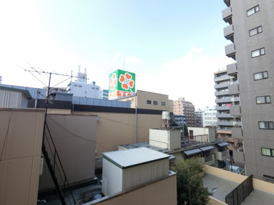【展望】 | ライオンズマンション西蒲田 | 10階建て5階部分、バルコニーからの眺望です。