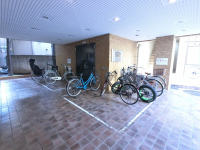 【その他共用部分】 | ライオンズマンション西蒲田 | 自転車置き場スペースです。
空き状況は担当者までご確認下さい。