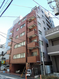 【外観】 | JR京浜東北線「鶴見」駅徒歩4分、京急本線「京急鶴見」駅徒歩3分
通勤時間の短縮でご家族と過ごす時間を増やす事が出来ます。