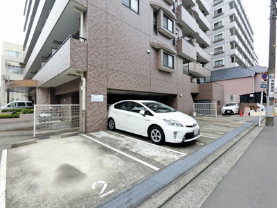 【駐車場】 | 日神パレステージ横浜吉野町Ⅱ | 平置き駐車場