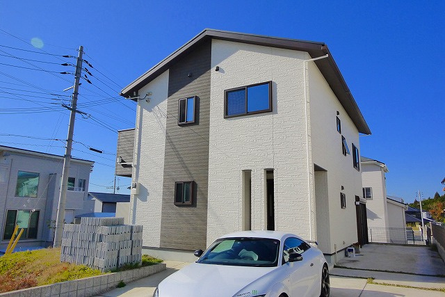 城山台13丁目一戸建ての外観